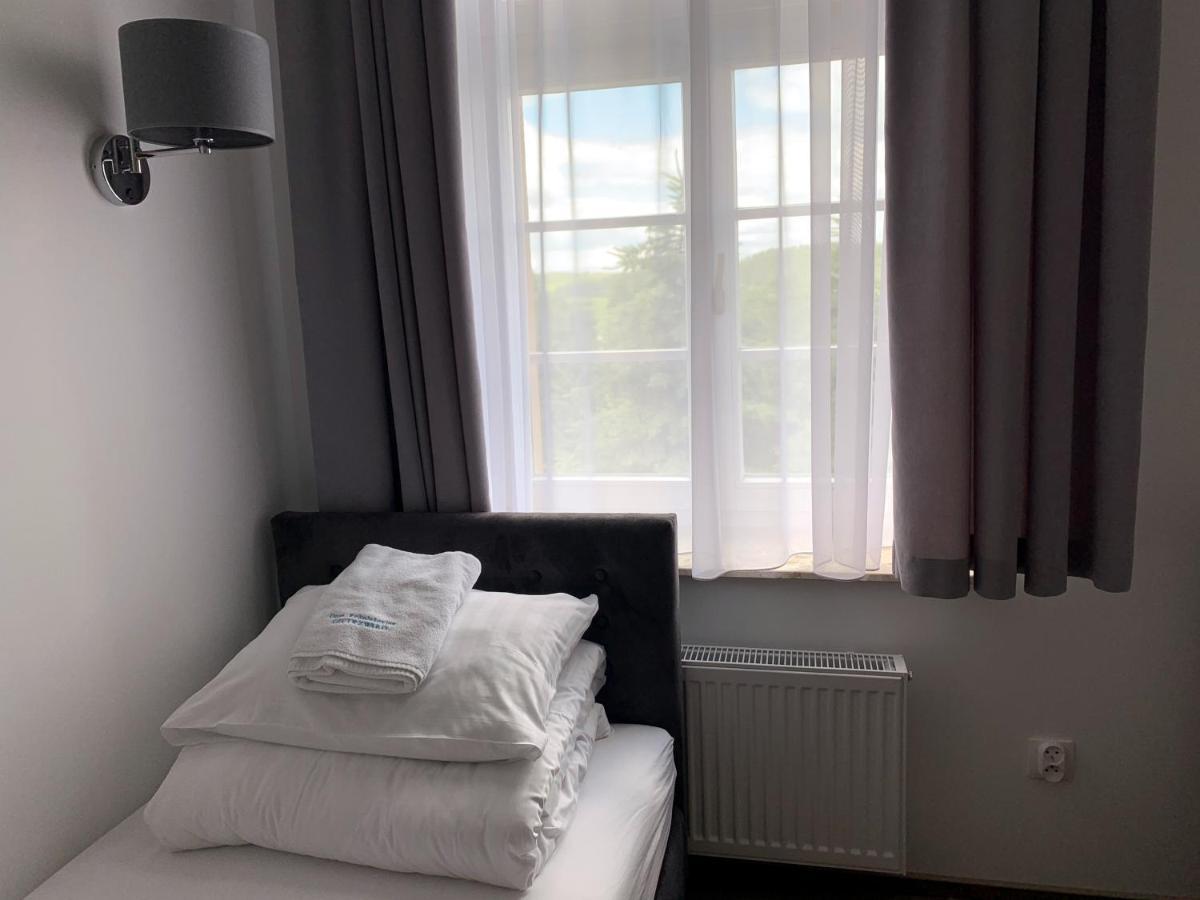 Domus Mariae Gietrzwald Vandrarhem Exteriör bild
